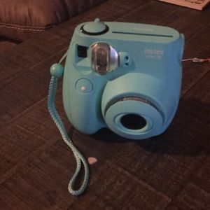 An instax mini 7s